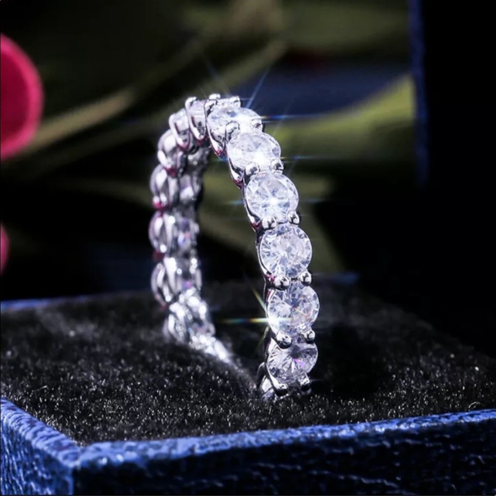 NEW 925 STERLING SILVER ENGAGEMENT RING - Picture 5 of 6